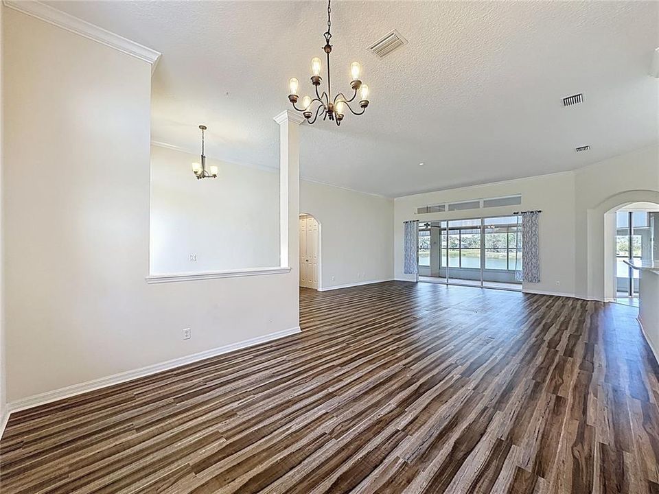 待售: $435,000 (3 贝兹, 2 浴室, 2511 平方英尺)