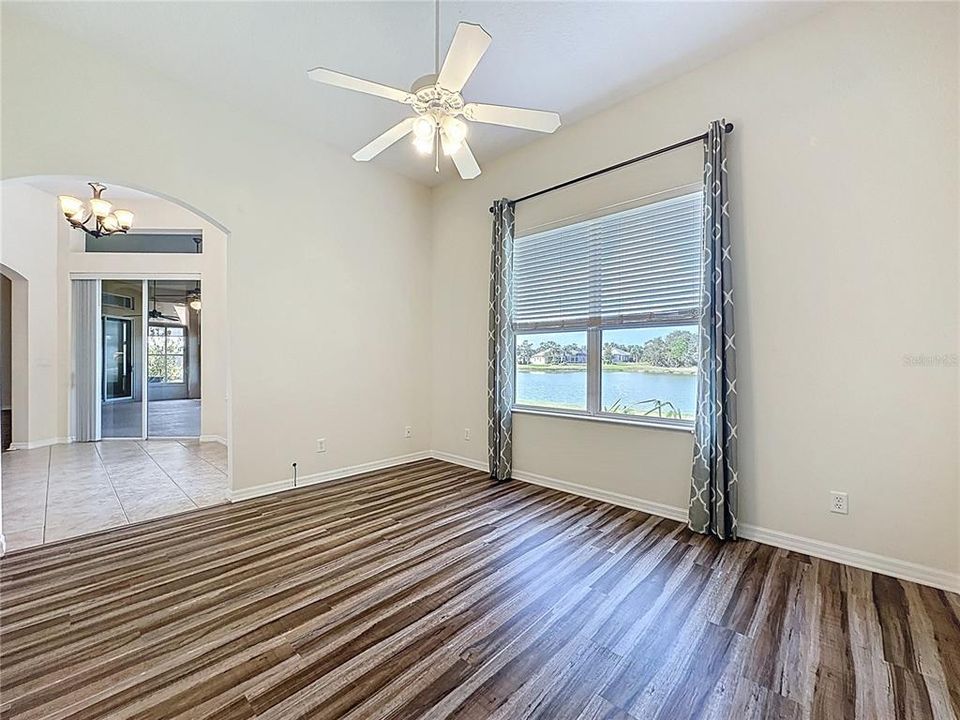 待售: $435,000 (3 贝兹, 2 浴室, 2511 平方英尺)