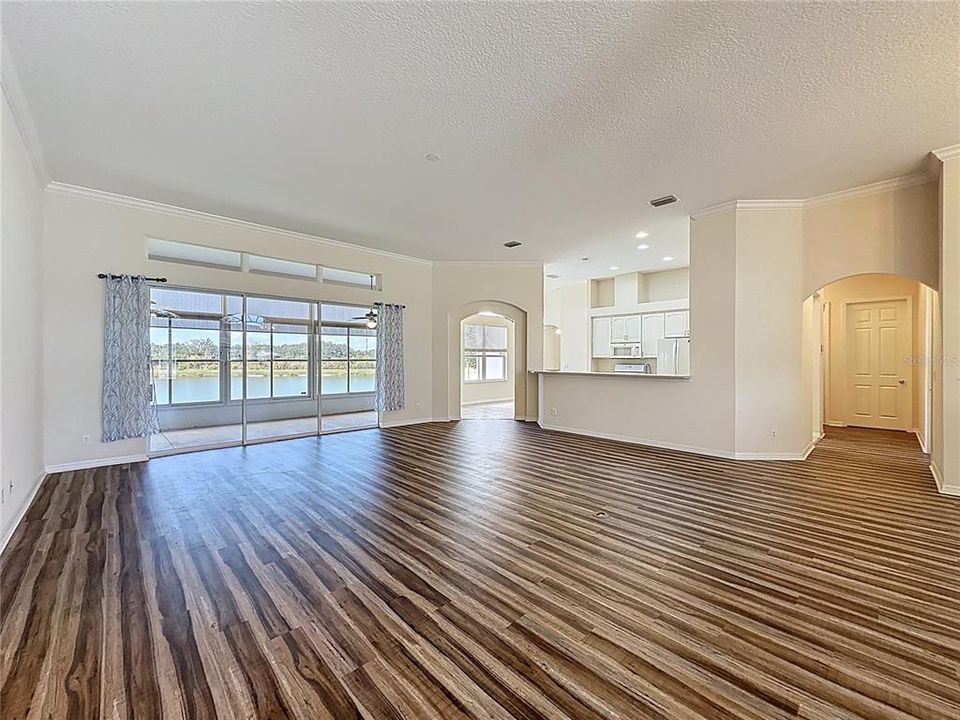 待售: $435,000 (3 贝兹, 2 浴室, 2511 平方英尺)