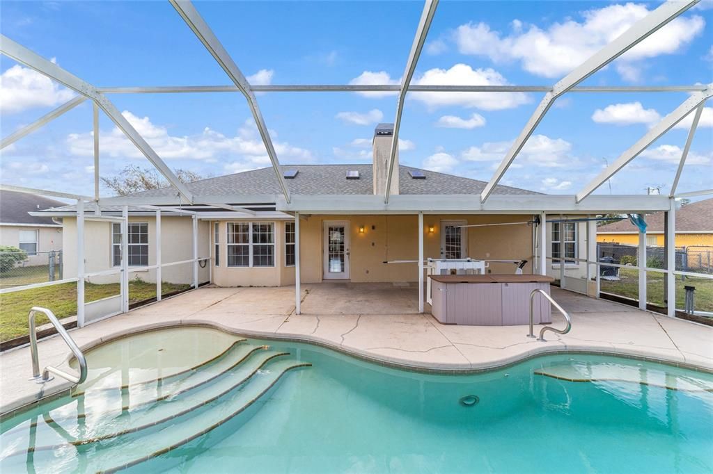 待售: $411,750 (3 贝兹, 2 浴室, 2342 平方英尺)