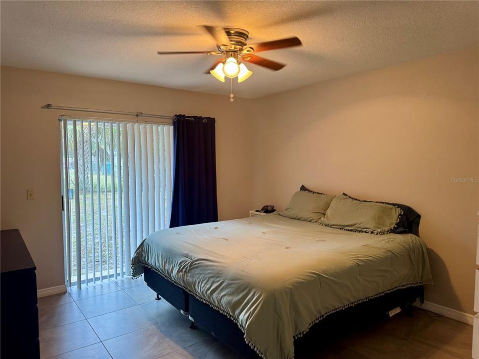 На продажу: $329,900 (3 спален, 2 ванн, 1524 Квадратных фут)