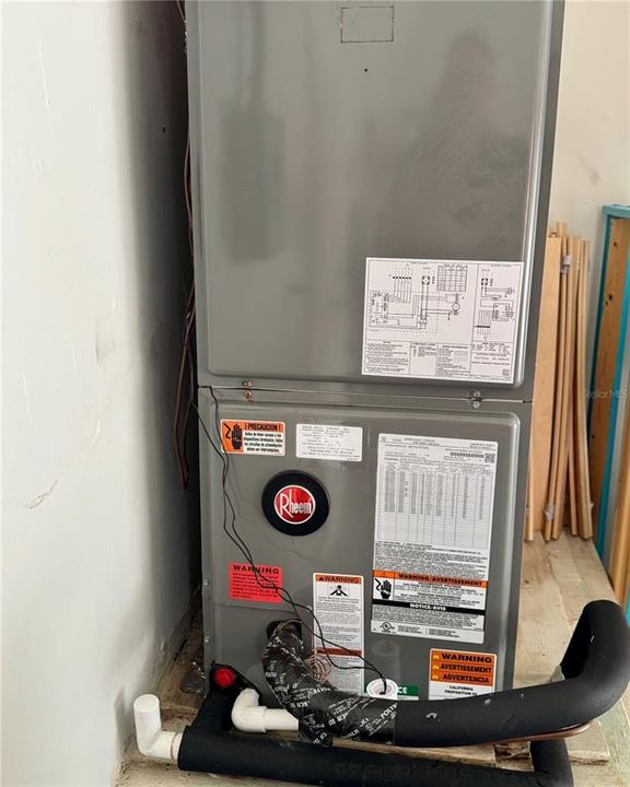 На продажу: $329,900 (3 спален, 2 ванн, 1524 Квадратных фут)