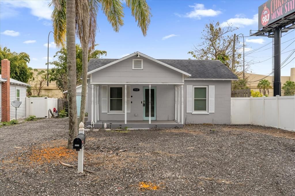 На продажу: $489,900 (3 спален, 2 ванн, 1197 Квадратных фут)