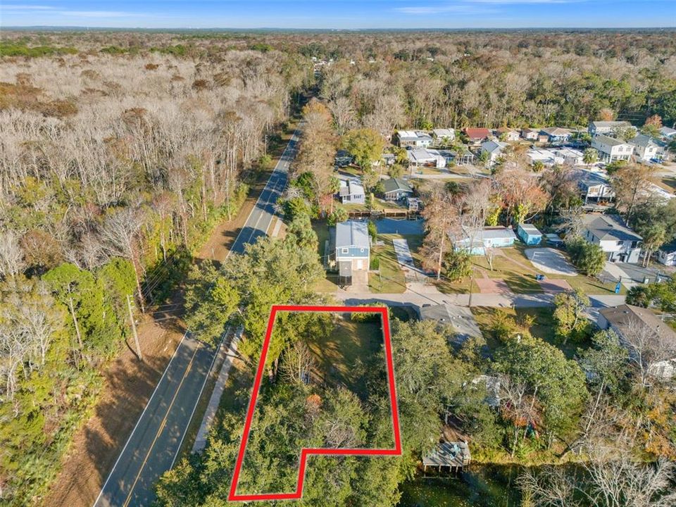 待售: $250,000 (0.14 acres)