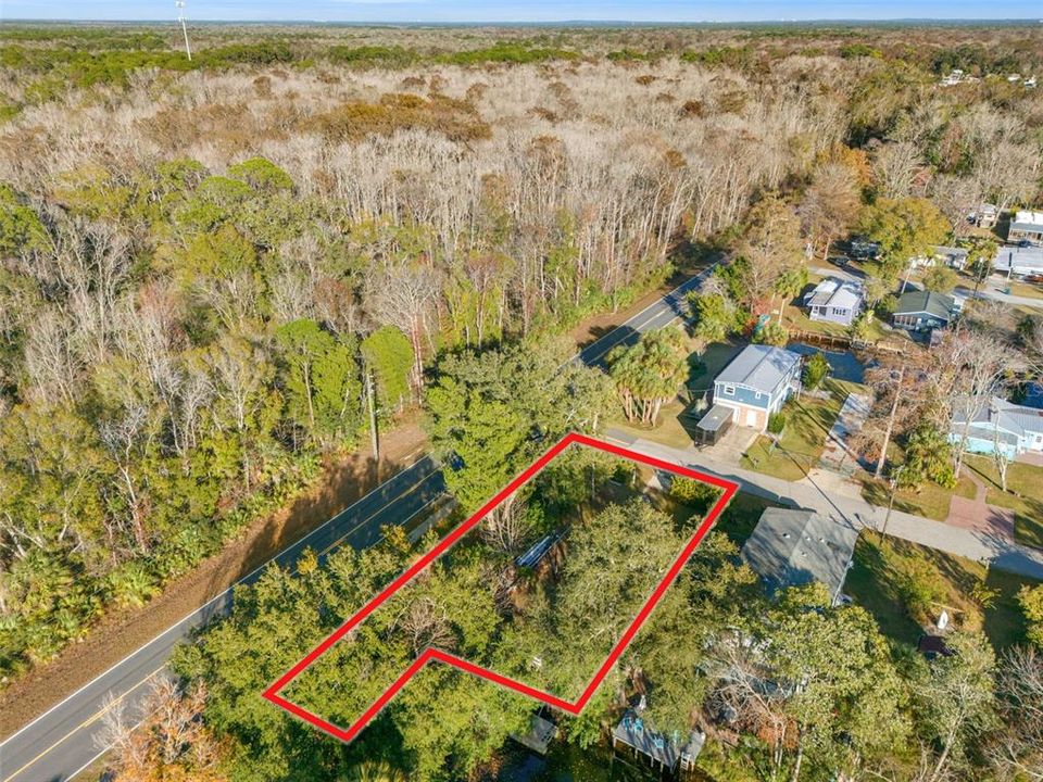 待售: $250,000 (0.14 acres)