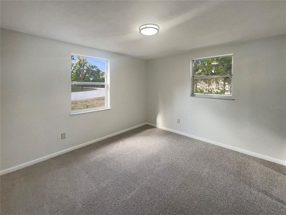 For Sale: $393,000 (3 beds, 2 baths, 1495 Square Feet)