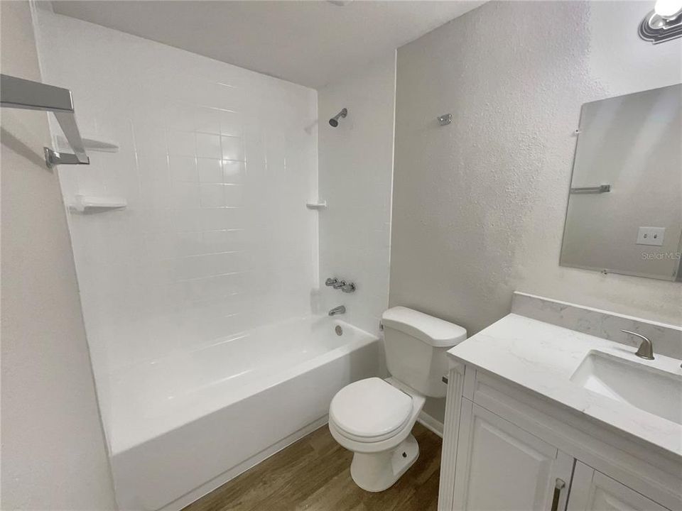 For Sale: $393,000 (3 beds, 2 baths, 1495 Square Feet)