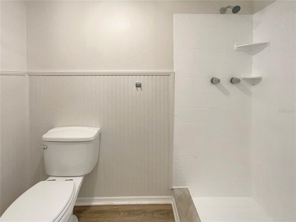 For Sale: $393,000 (3 beds, 2 baths, 1495 Square Feet)