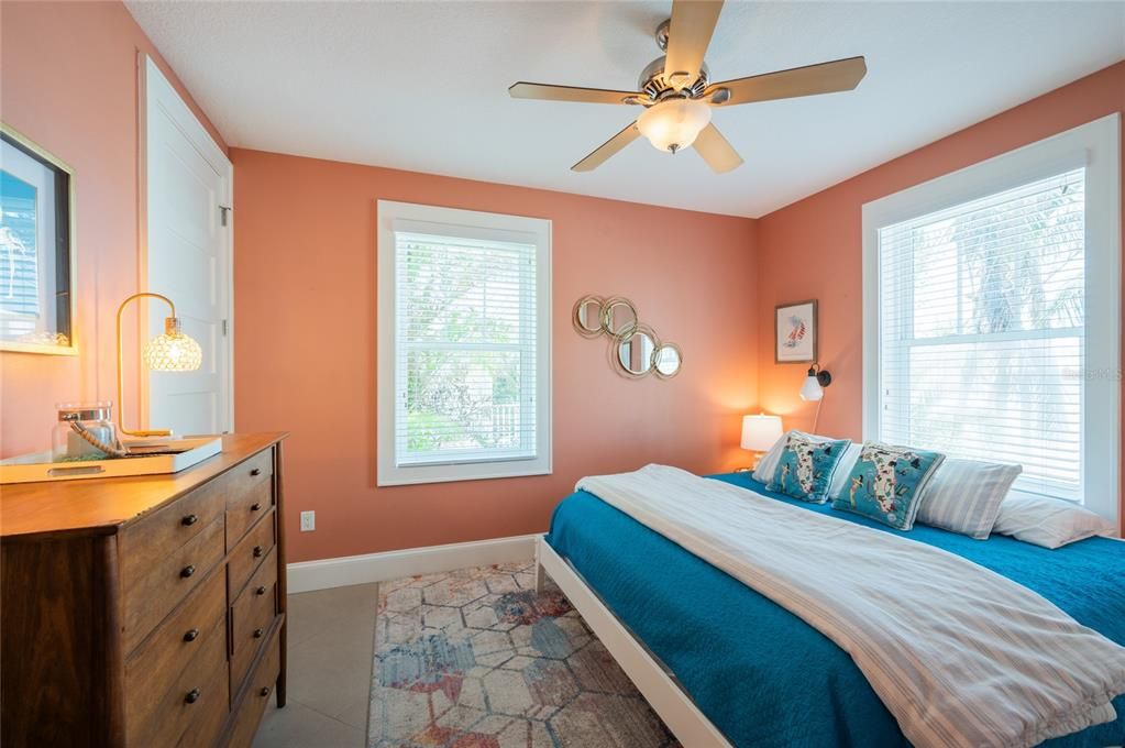 待售: $3,200,000 (6 贝兹, 4 浴室, 3103 平方英尺)