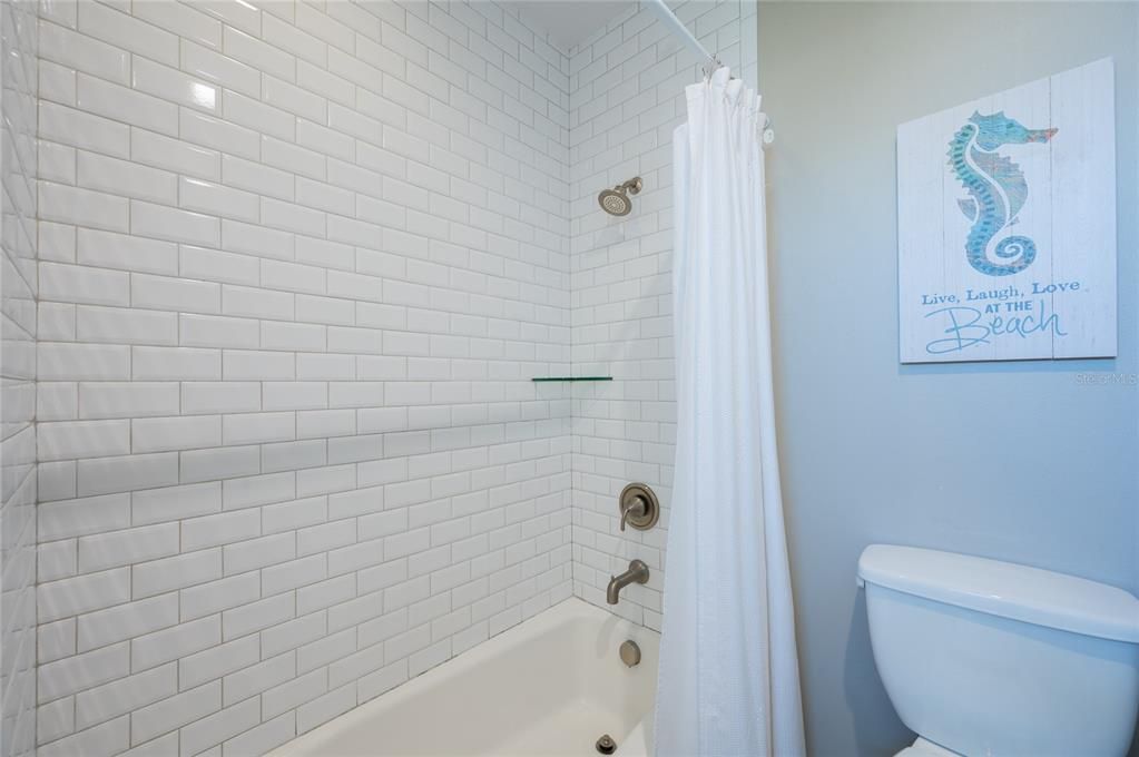 待售: $3,200,000 (6 贝兹, 4 浴室, 3103 平方英尺)