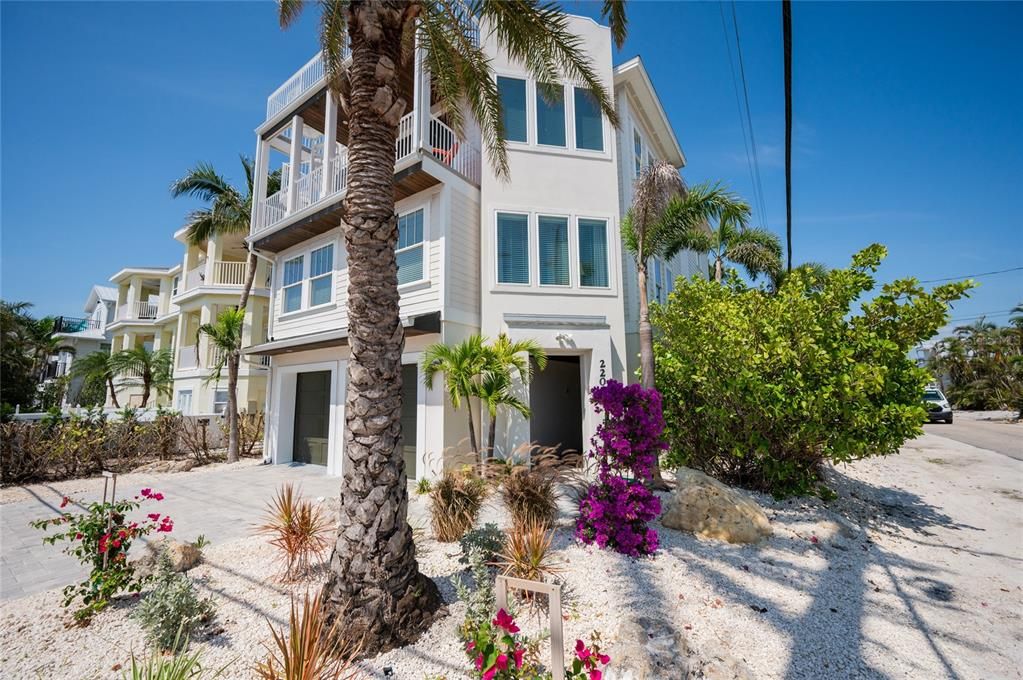 En Venta: $3,150,000 (6 camas, 4 baños, 3103 Pies cuadrados)