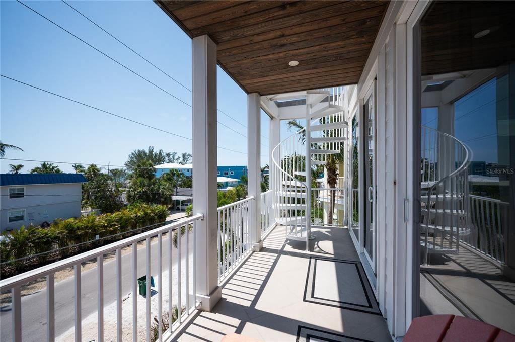 待售: $3,200,000 (6 贝兹, 4 浴室, 3103 平方英尺)