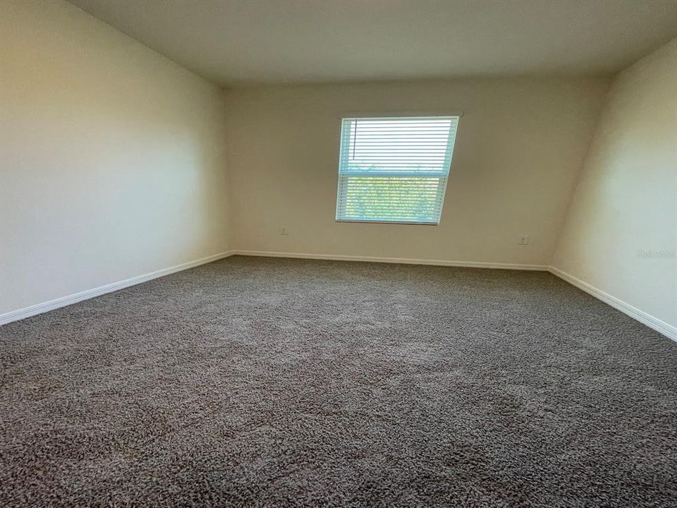 For Rent: $1,750 (3 beds, 2 baths, 1505 Square Feet)