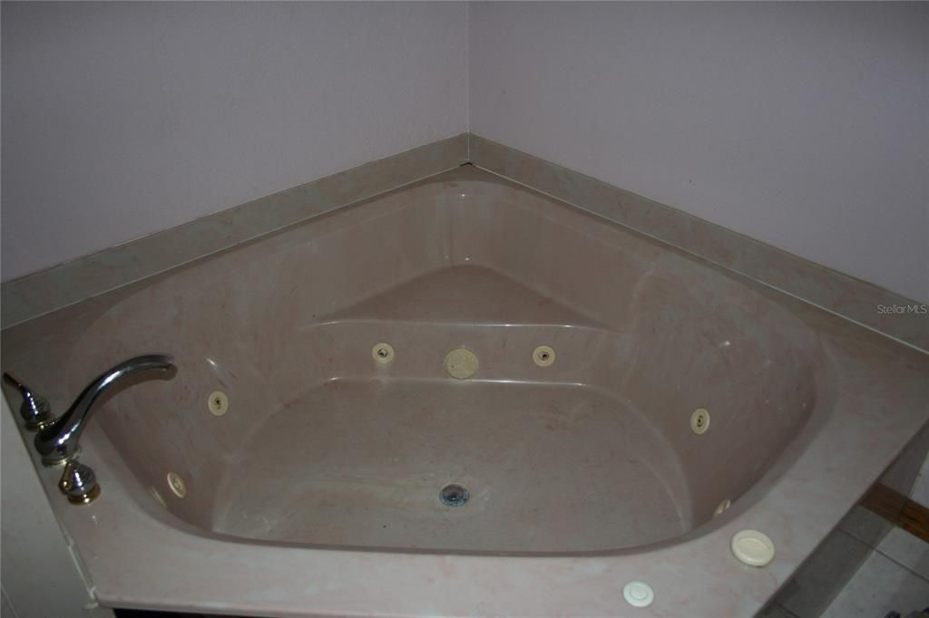 На продажу: $379,900 (3 спален, 3 ванн, 2385 Квадратных фут)