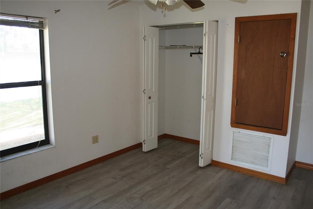 На продажу: $379,900 (3 спален, 3 ванн, 2385 Квадратных фут)