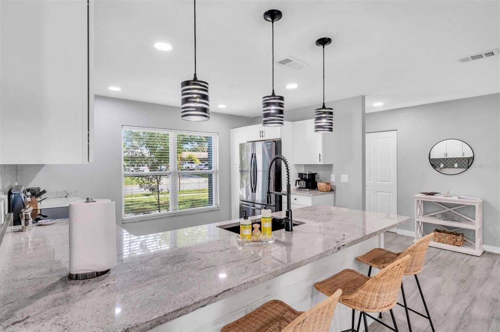 En Venta: $475,000 (3 camas, 2 baños, 1442 Pies cuadrados)