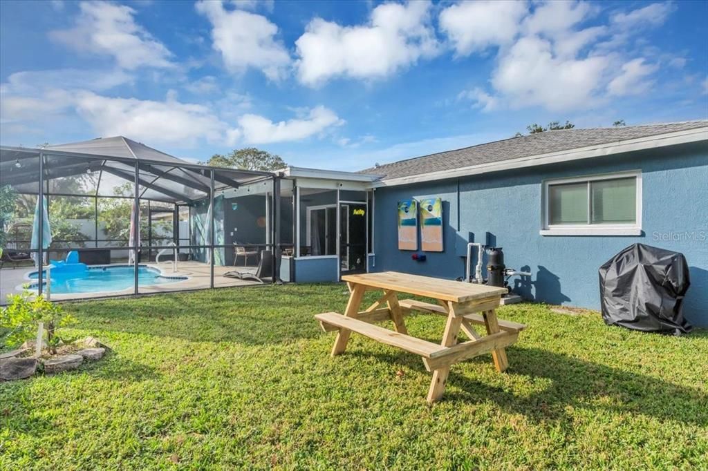 En Venta: $475,000 (3 camas, 2 baños, 1442 Pies cuadrados)