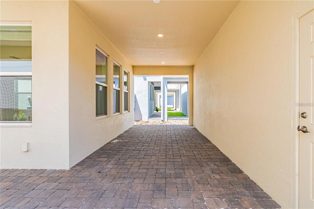 En Renta: $3,400 (4 camas, 3 baños, 2338 Pies cuadrados)