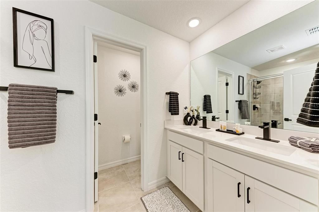 В аренду: $4,200 (3 спален, 2 ванн, 1414 Квадратных фут)