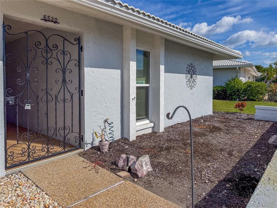 En Venta: $375,000 (2 camas, 2 baños, 2153 Pies cuadrados)