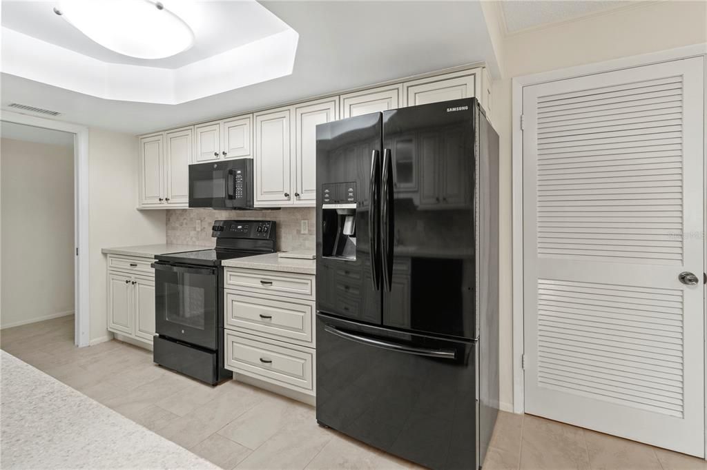 En Venta: $375,000 (2 camas, 2 baños, 2153 Pies cuadrados)