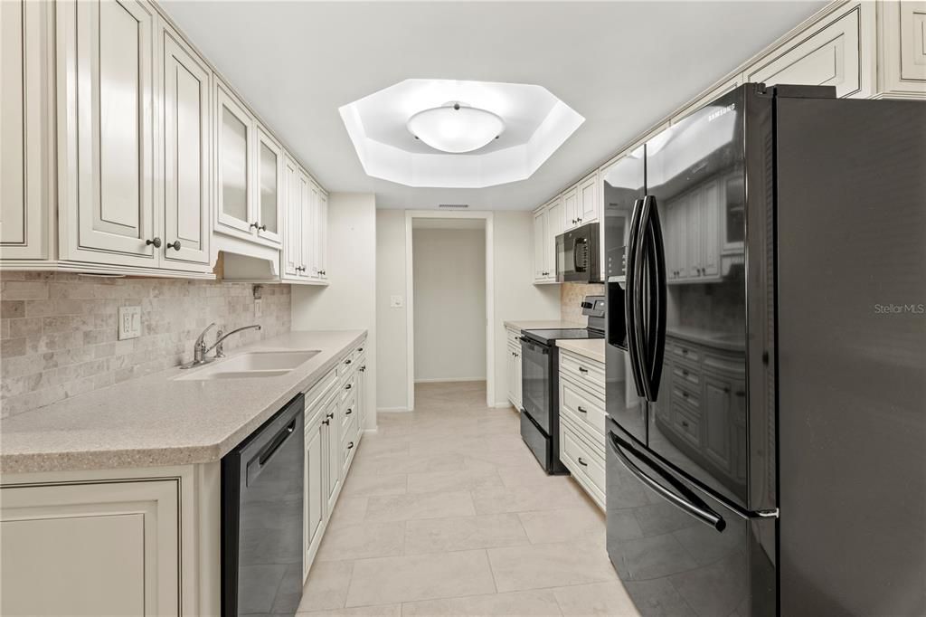 En Venta: $375,000 (2 camas, 2 baños, 2153 Pies cuadrados)