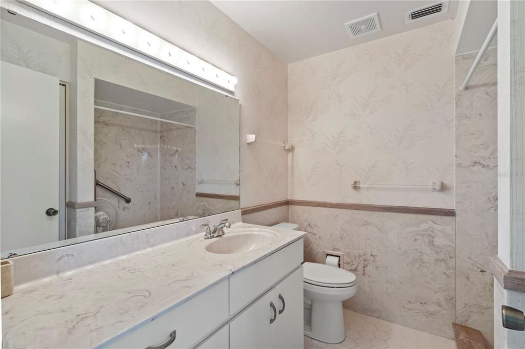 En Venta: $375,000 (2 camas, 2 baños, 2153 Pies cuadrados)