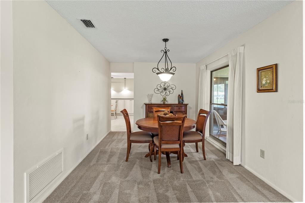 En Venta: $375,000 (2 camas, 2 baños, 2153 Pies cuadrados)