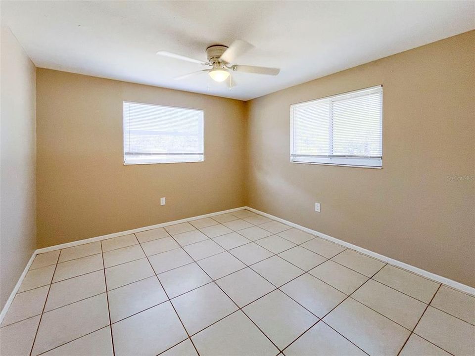 En Renta: $1,995 (2 camas, 1 baños, 1222 Pies cuadrados)