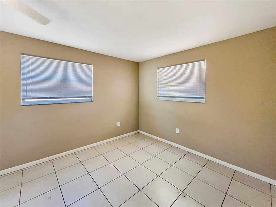 En Renta: $1,995 (2 camas, 1 baños, 1222 Pies cuadrados)