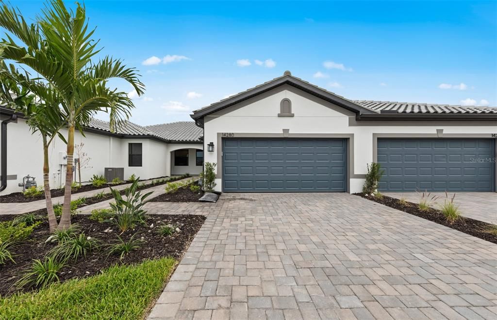 For Sale: $406,425 (2 beds, 2 baths, 1448 Square Feet)