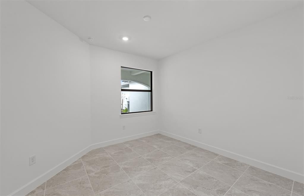 For Sale: $406,425 (2 beds, 2 baths, 1448 Square Feet)