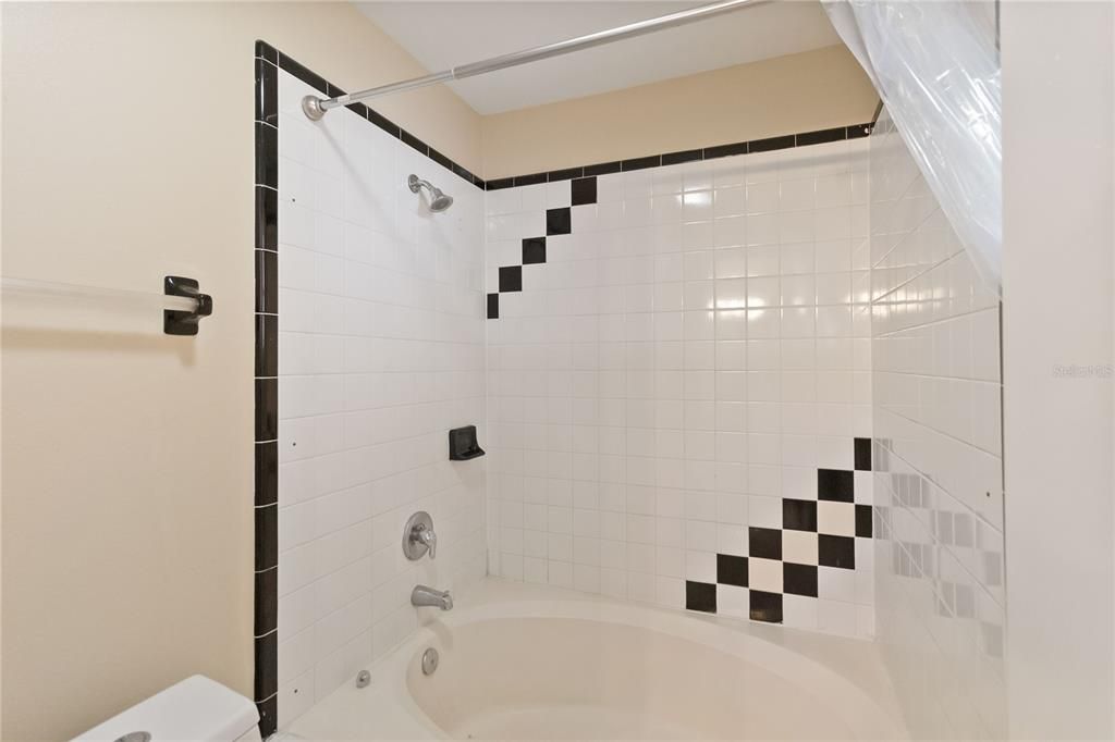 待售: $324,900 (3 贝兹, 2 浴室, 1415 平方英尺)