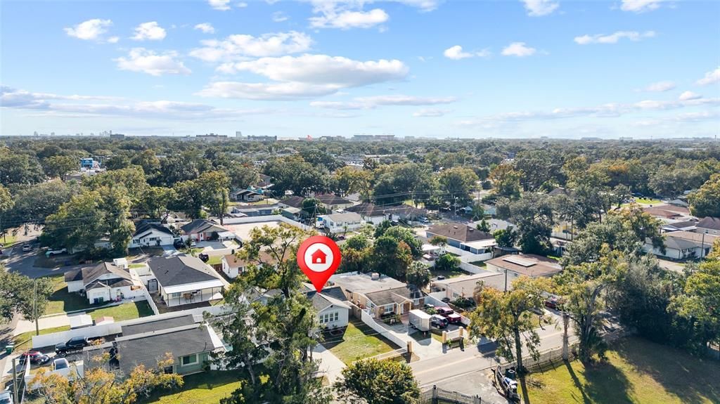 待售: $449,999 (4 贝兹, 3 浴室, 1598 平方英尺)