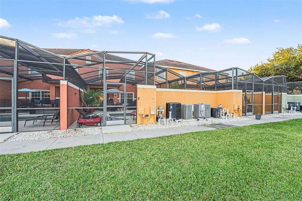 На продажу: $355,000 (4 спален, 3 ванн, 1902 Квадратных фут)