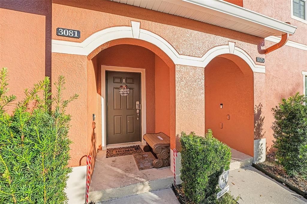 На продажу: $355,000 (4 спален, 3 ванн, 1902 Квадратных фут)