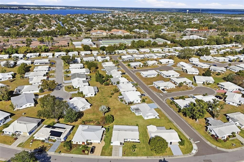 待售: $230,000 (2 贝兹, 1 浴室, 1201 平方英尺)