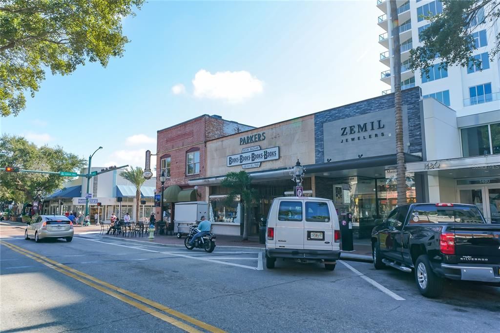 В аренду: $3,000 (2 спален, 2 ванн, 1260 Квадратных фут)