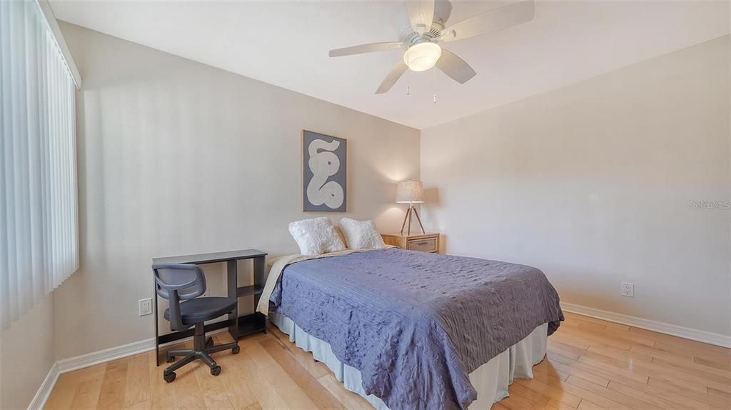 В аренду: $3,000 (2 спален, 2 ванн, 1260 Квадратных фут)