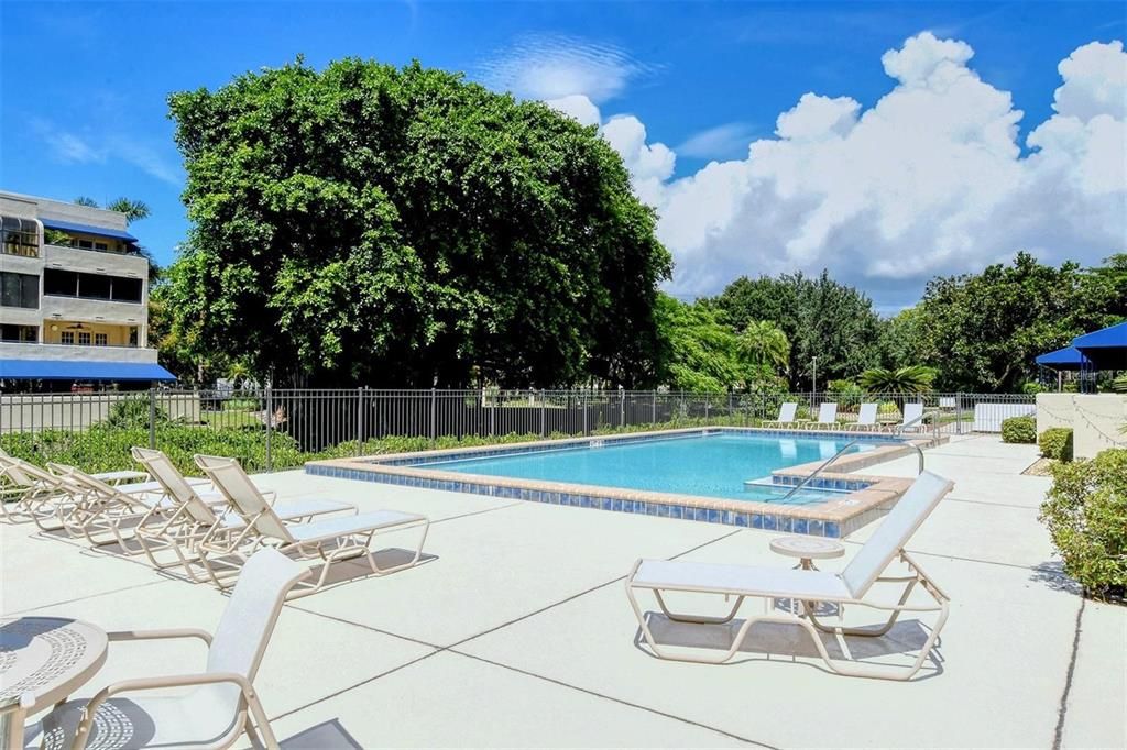 В аренду: $3,000 (2 спален, 2 ванн, 1260 Квадратных фут)