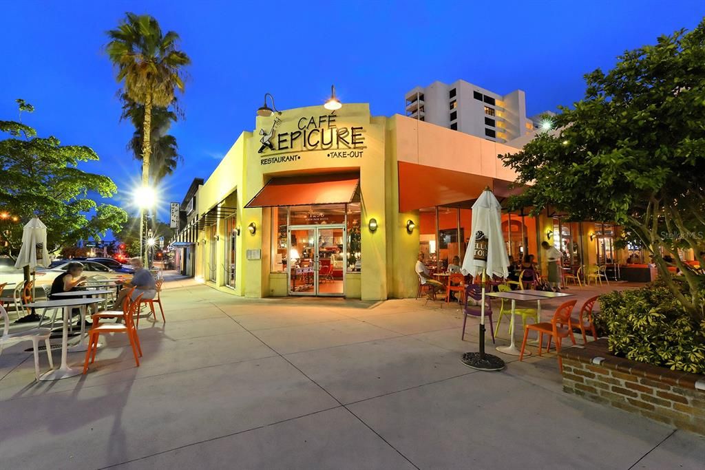 В аренду: $3,000 (2 спален, 2 ванн, 1260 Квадратных фут)