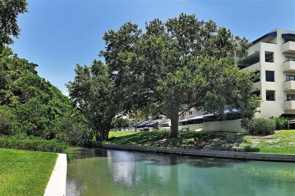 В аренду: $3,000 (2 спален, 2 ванн, 1260 Квадратных фут)