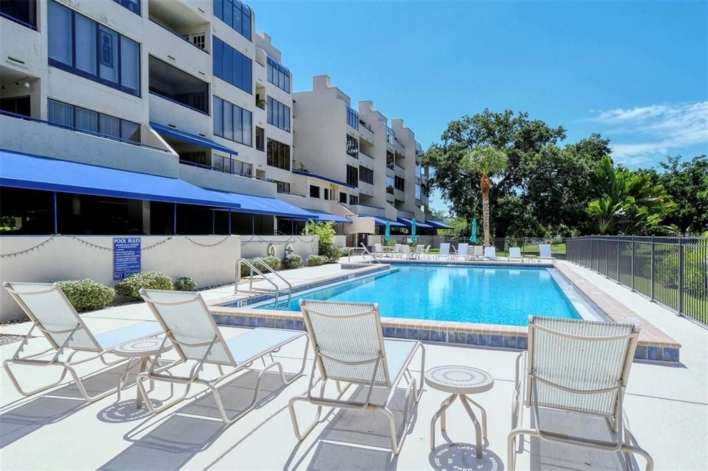 В аренду: $3,000 (2 спален, 2 ванн, 1260 Квадратных фут)