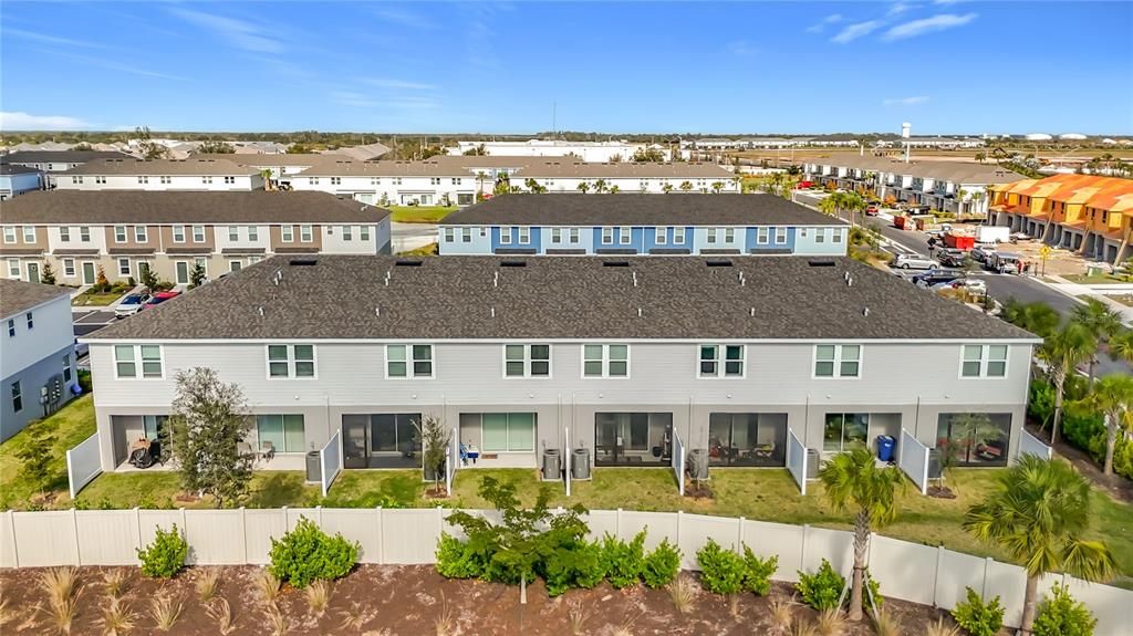 For Rent: $2,100 (2 beds, 2 baths, 1187 Square Feet)