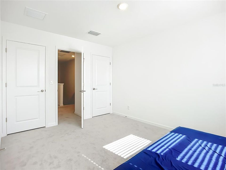 For Rent: $2,100 (2 beds, 2 baths, 1187 Square Feet)