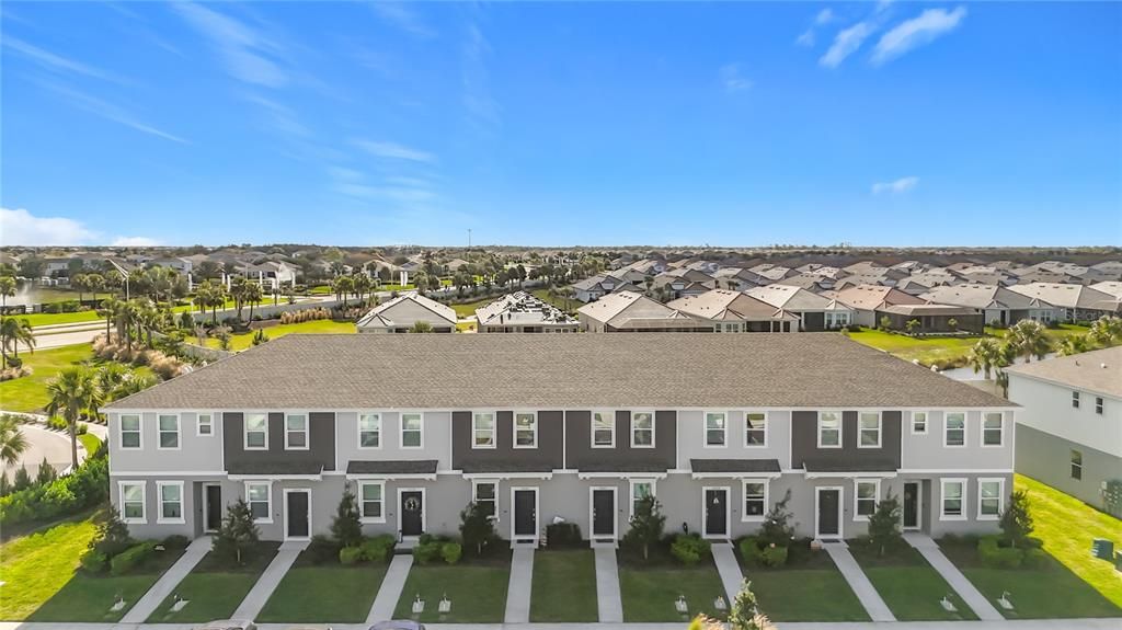 For Rent: $2,100 (2 beds, 2 baths, 1187 Square Feet)