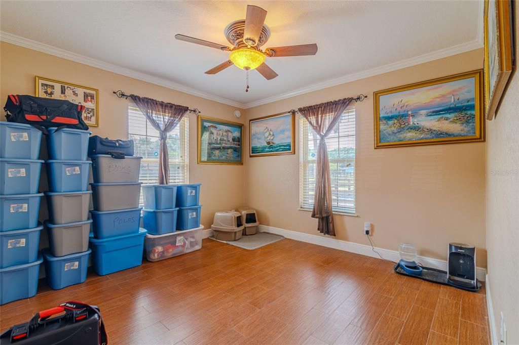 На продажу: $419,000 (3 спален, 2 ванн, 1594 Квадратных фут)