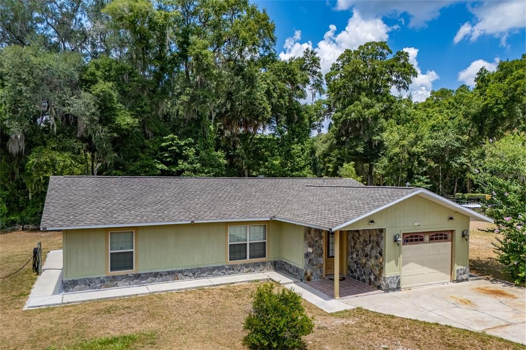 На продажу: $419,000 (3 спален, 2 ванн, 1594 Квадратных фут)