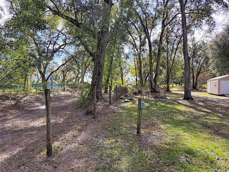 For Sale: $129,900 (2 beds, 1 baths, 960 Square Feet)