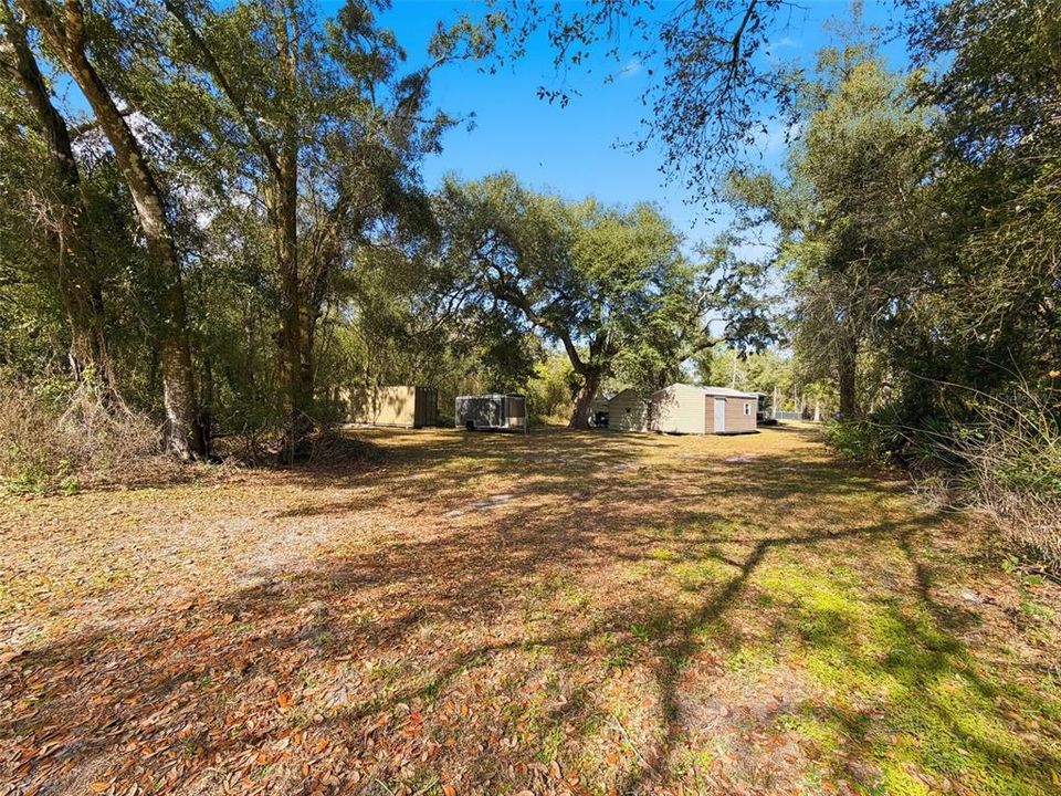 For Sale: $129,900 (2 beds, 1 baths, 960 Square Feet)